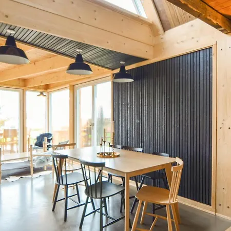 Holiday home Lovely In With House Sea View